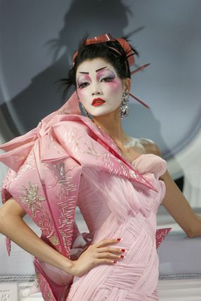 AGGHINDARESS07HCDior_023.jpg