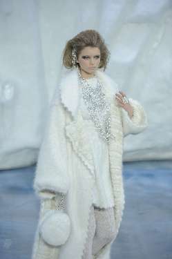 chanel_aw1011_409.jpg